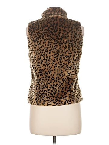 Tiara Faux Fur Vest (view 2)