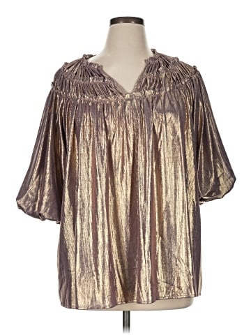 Entro 3/4 Sleeve Blouse (view 1)