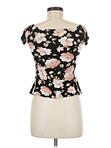 American Eagle Outfitters Short Sleeve Top (view 2)