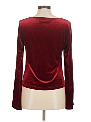 Urban Outfitters Long Sleeve T-Shirt (view 2)