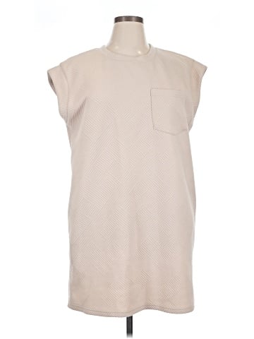 Entro Casual Dress (view 1)