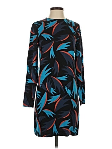 Diane von Furstenberg Casual Dress (view 1)