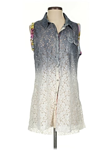 Aratta Silent Journey Sleeveless Button-Down Shirt (view 1)
