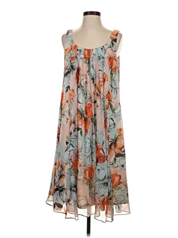 Donna Morgan Casual Dress (view 1)