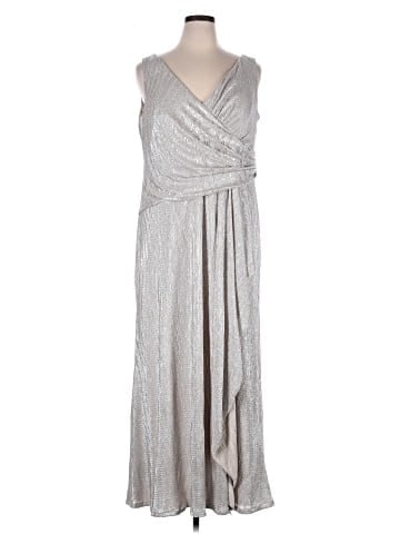 Oleg Cassini Casual Dress (view 1)
