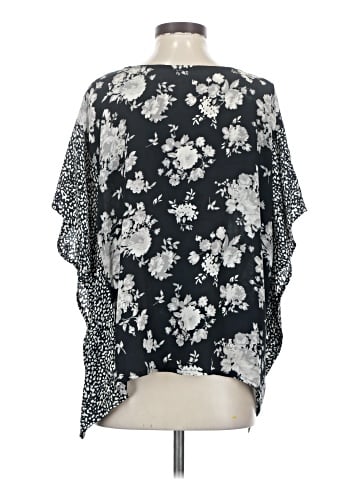 Tolani Short Sleeve Blouse (view 2)
