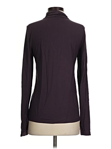 Amour Vert Turtleneck Sweater (view 2)