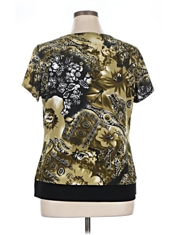 Suzie In The City Short Sleeve T-Shirt (view 2)