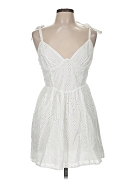 Garage Women's Dresses On Sale Up To 90% Off Retail | ThredUp