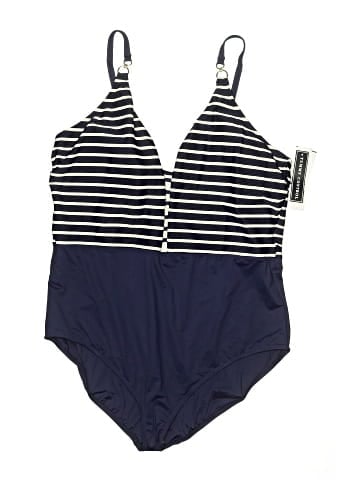 La Blanca One Piece Swimsuit (view 1)