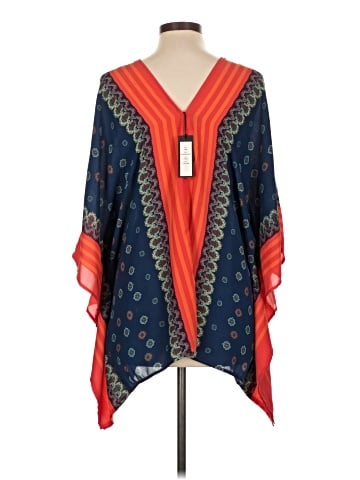Romeo & Juliet Couture 3/4 Sleeve Blouse (view 2)