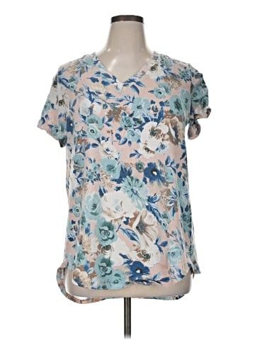 Amaryllis Short Sleeve T-Shirt (view 1)