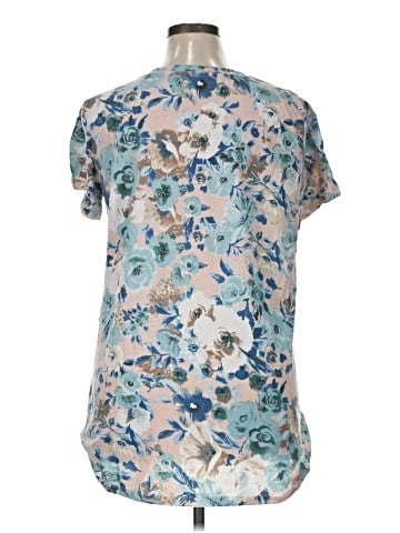 Amaryllis Short Sleeve T-Shirt (view 2)