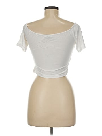 Huhot Short Sleeve T-Shirt (view 2)