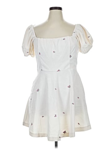 Francesca's Casual Dress (view 1)