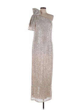 IEENA for Mac Duggal Premium Dresses On Sale Up To 90% Off Retail | ThredUp