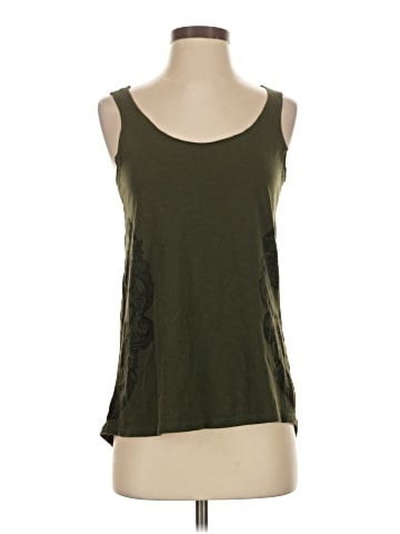 Hot Topic Tank Top (view 1)
