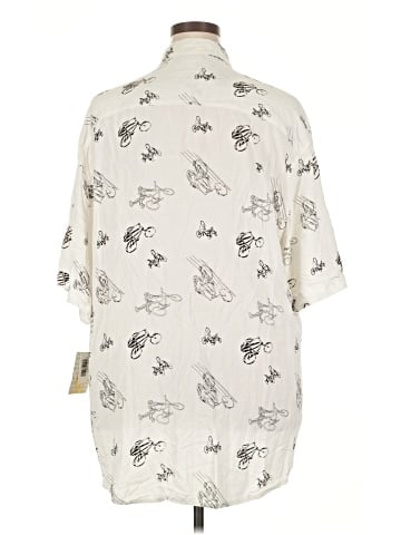Lularoe 3/4 Sleeve Button-Down Shirt (view 2)