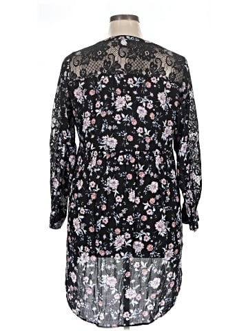 Torrid 3/4 Sleeve Blouse (view 2)