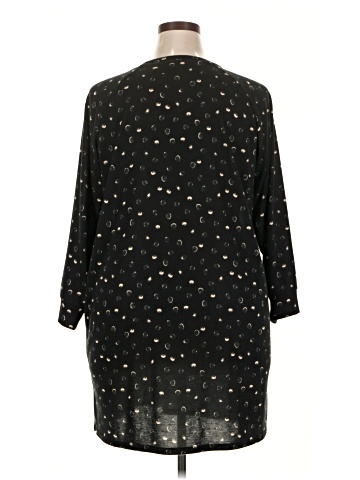 Meri Skye 3/4 Sleeve T-Shirt (view 2)