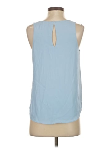 Ricki's Sleeveless Blouse (view 2)