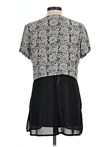 Moda International Short Sleeve Blouse (view 2)