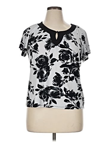 Mercer Street Studio Short Sleeve Blouse (view 1)