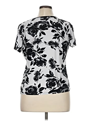 Mercer Street Studio Short Sleeve Blouse (view 2)