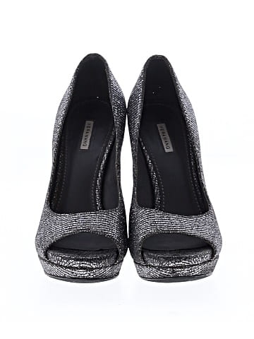Vera Wang Heels (view 2)