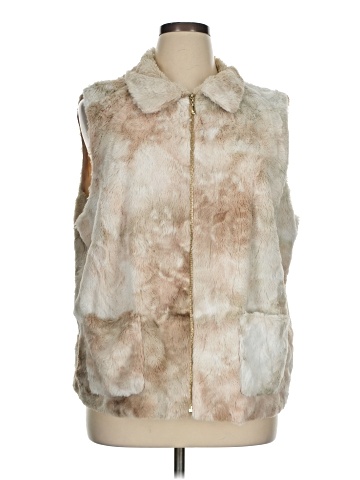 Alfred Dunner Faux Fur Vest (view 1)