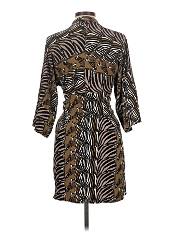 Banana Republic Casual Dress (view 2)