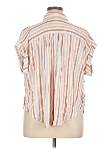 a.n.a. A New Approach Sleeveless Button-Down Shirt (view 2)