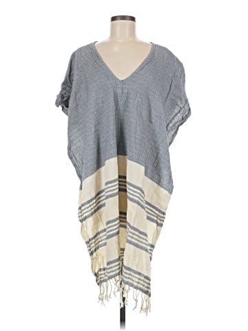 Tribe Alive Poncho (view 1)