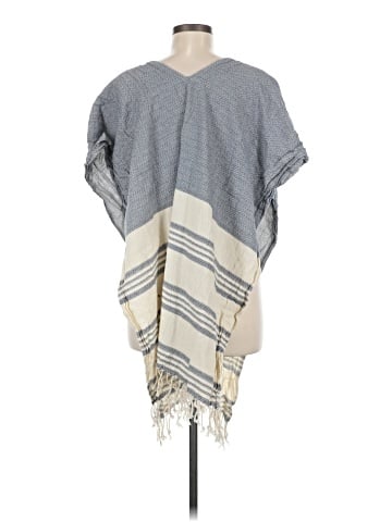 Tribe Alive Poncho (view 2)