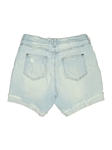 Jennifer Lopez Denim Shorts (view 2)