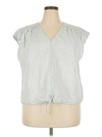 a.n.a. A New Approach Sleeveless Blouse (view 1)