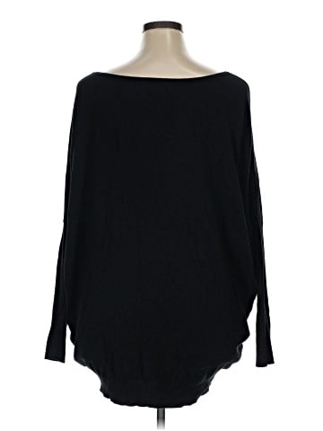 Moda Luxe Long Sleeve T-Shirt (view 2)