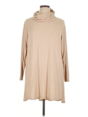 Lisa Rinna Casual Dress (view 1)