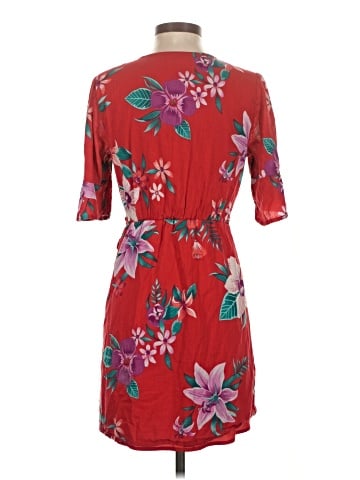 Old Navy Casual Dress (view 2)