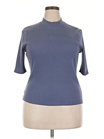 Old Navy Short Sleeve Turtleneck (view 1)
