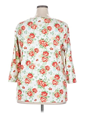 The Pioneer Woman 3/4 Sleeve Blouse (view 2)