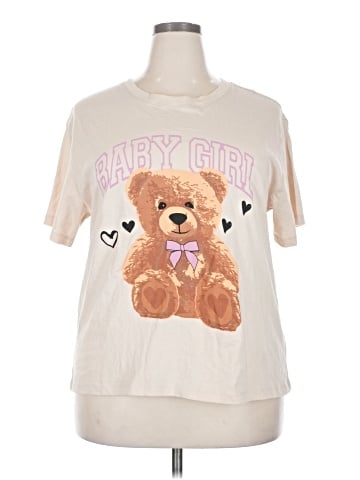Free Kisses Short Sleeve T-Shirt (view 1)