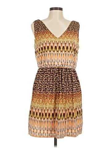 Lux II Casual Dress (view 1)