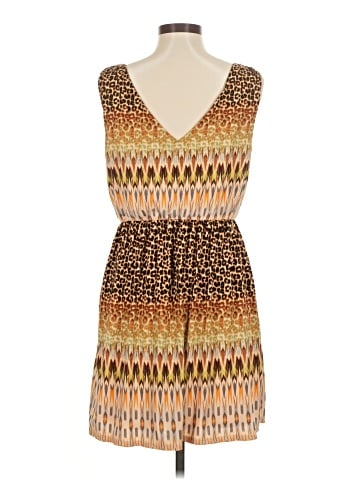 Lux II Casual Dress (view 2)