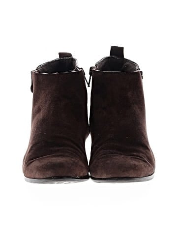 Munro American Ankle Boots (view 2)