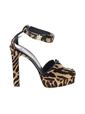 Burberry Heels (view 1)