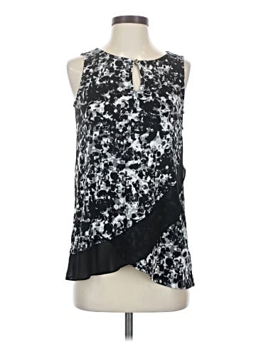 Ellen Tracy Sleeveless T-Shirt (view 1)