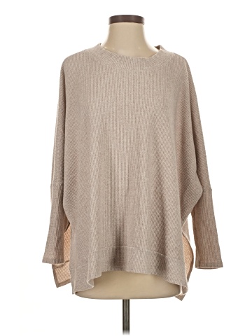 Cherish Poncho (view 1)