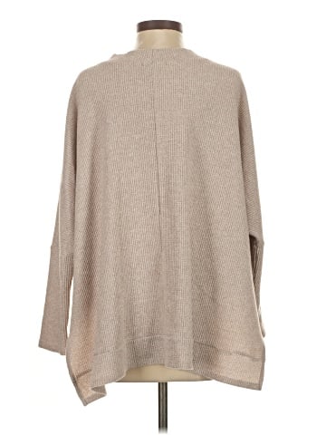 Cherish Poncho (view 2)