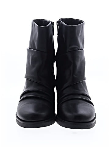 ABEO Boots (view 2)